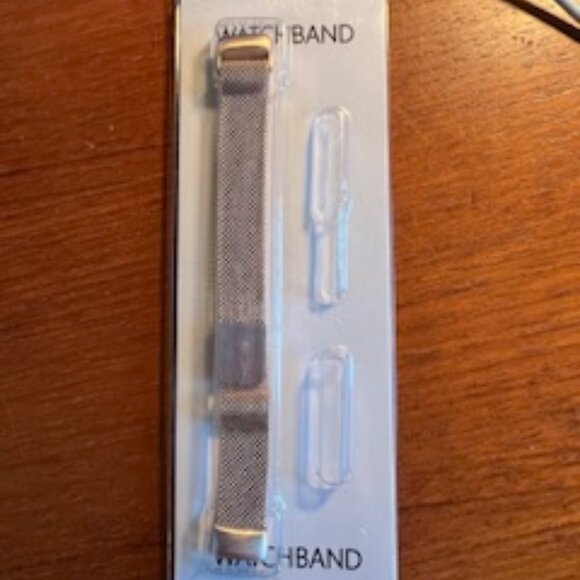 Accessories - Fitbit Luxe Gold Toned Metal Band